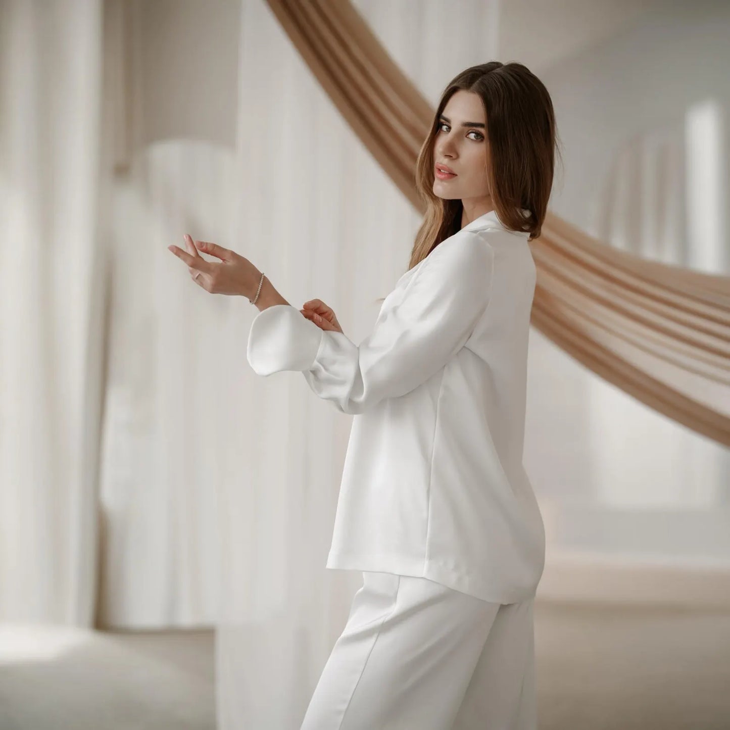 BELLA Pajamas Set