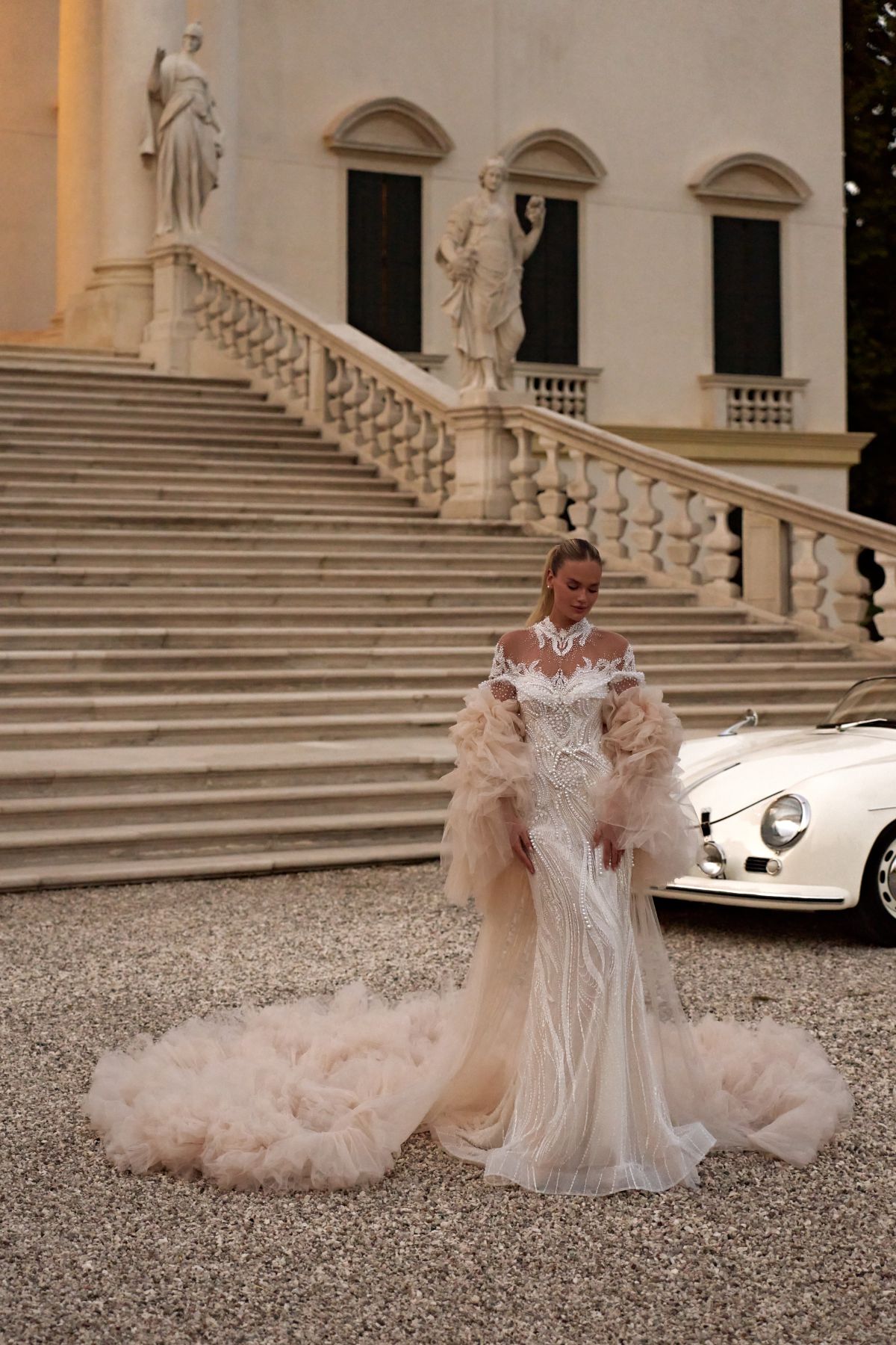 AMALI LUXURY BRIDAL CAPE