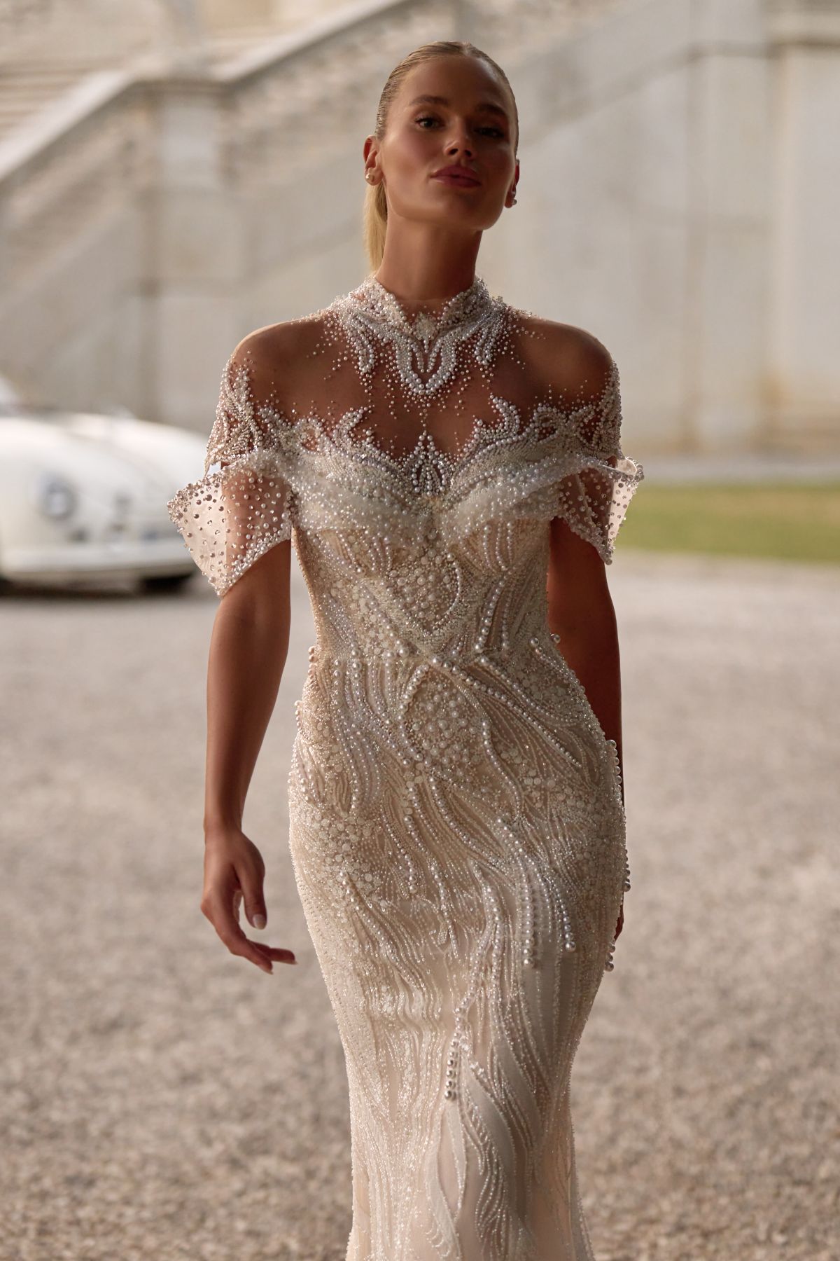 AMALI LUXURY BRIDAL CAPE