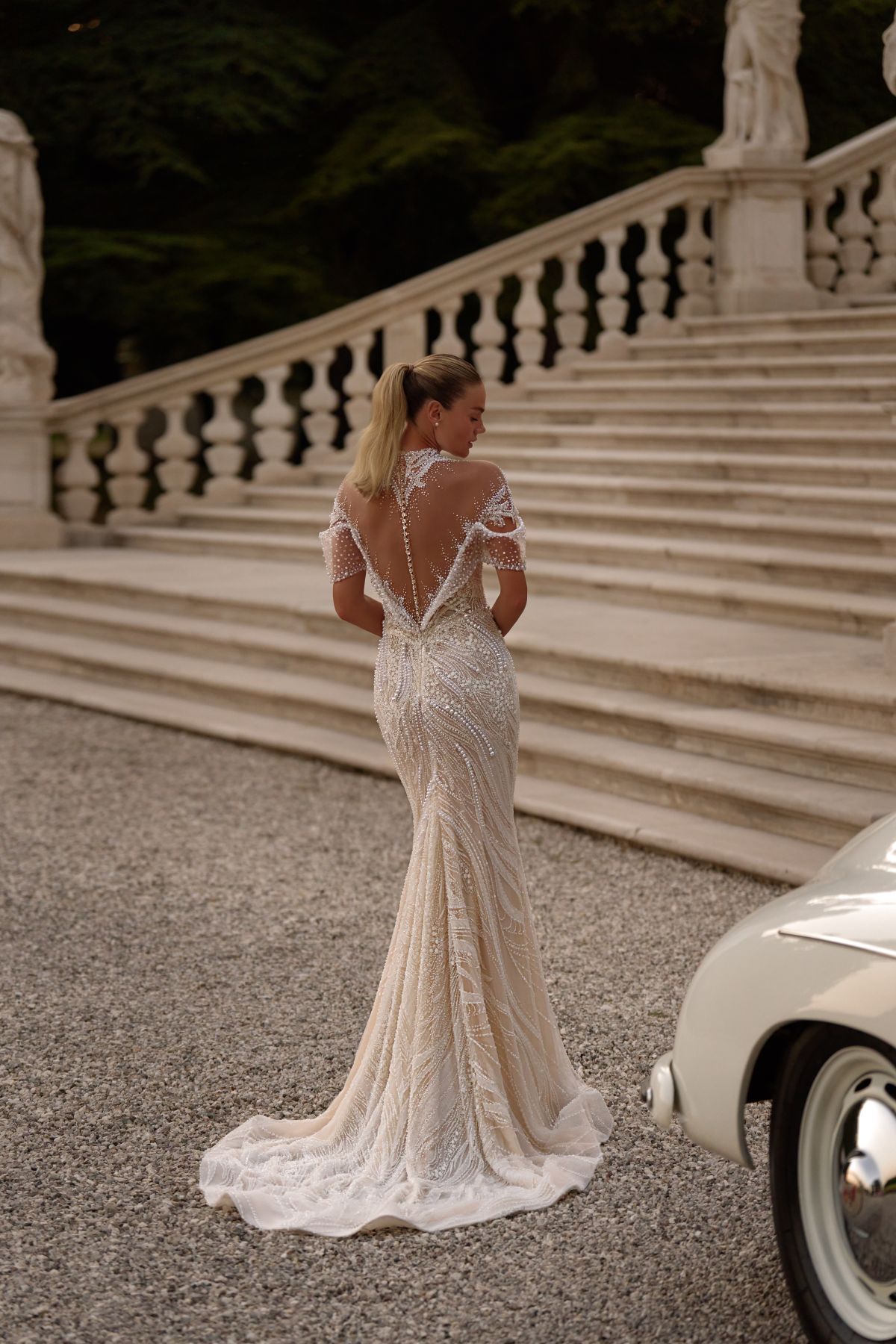 AMALI LUXURY BRIDAL CAPE