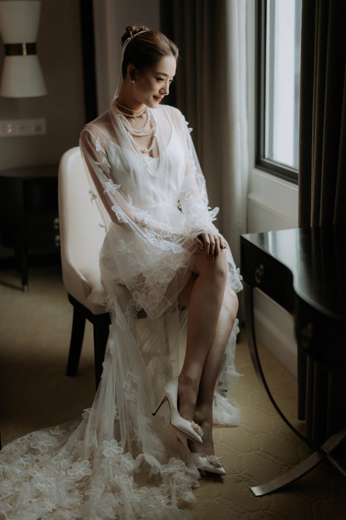 LEONIE LUXURY BRIDAL ROBE