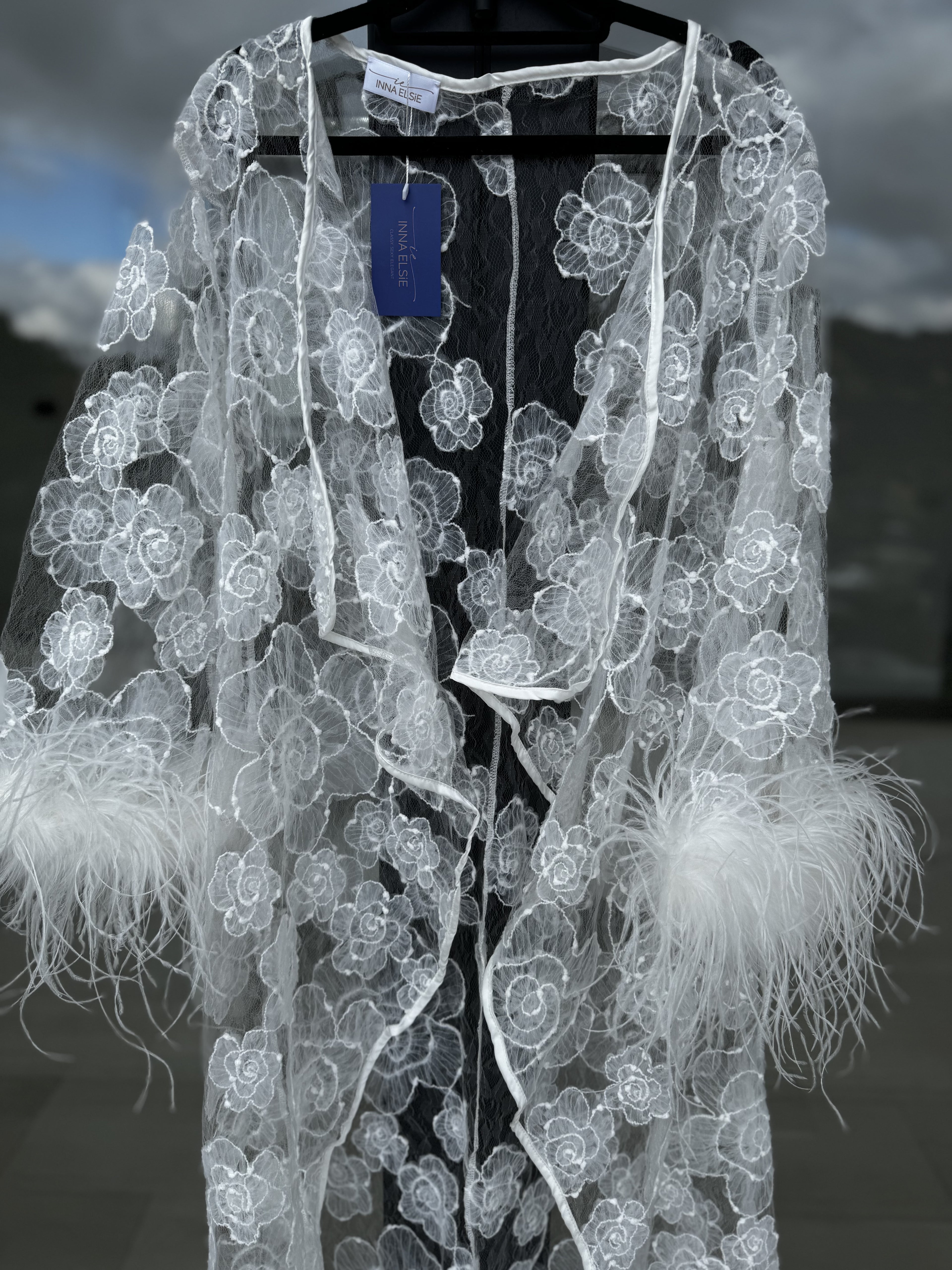 Luxury SIMONE Lace Bridal Robe