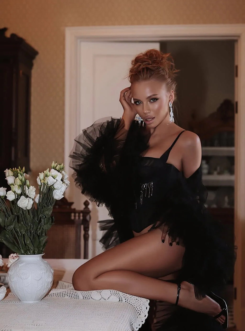 KELSEY Luxury Black Bridal Robe