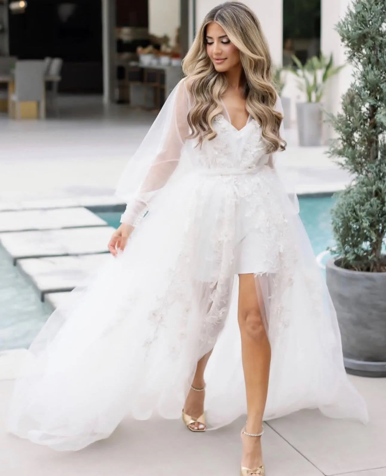 ASHLEY Bridal Lace Robe// CELEBRITY CHOICE