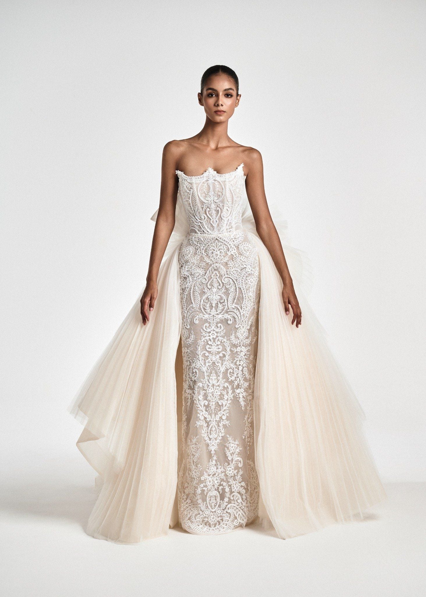 ÉCLIPSE Transforming Couture Gown