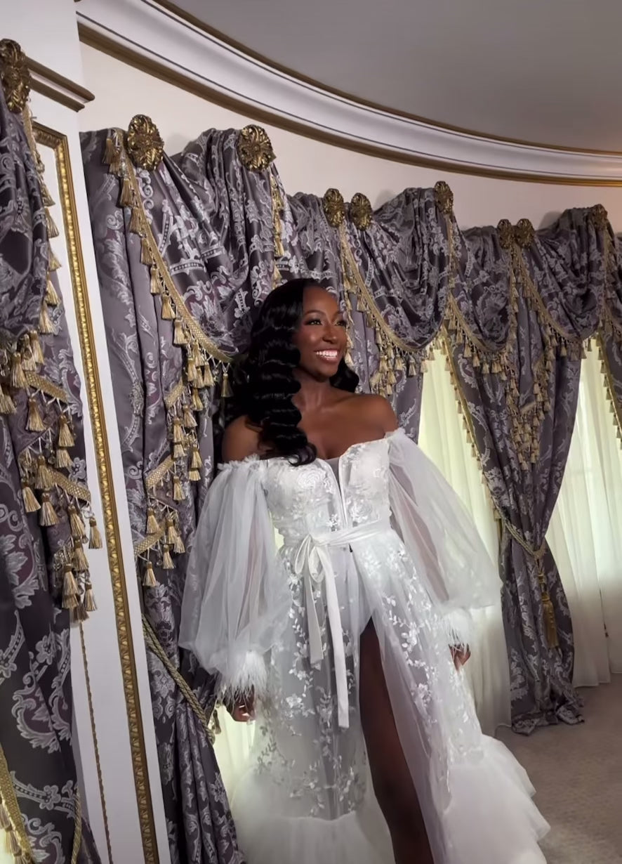 MELANIA Luxury Off Shoulder Bridal Robe